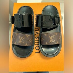 Louis Vuitton Sandals